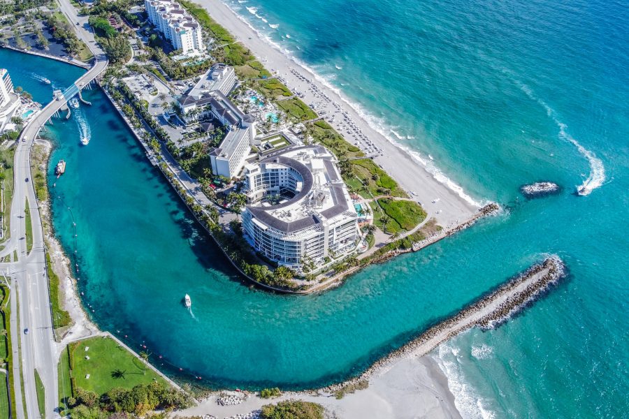 Moving group in Boca Raton